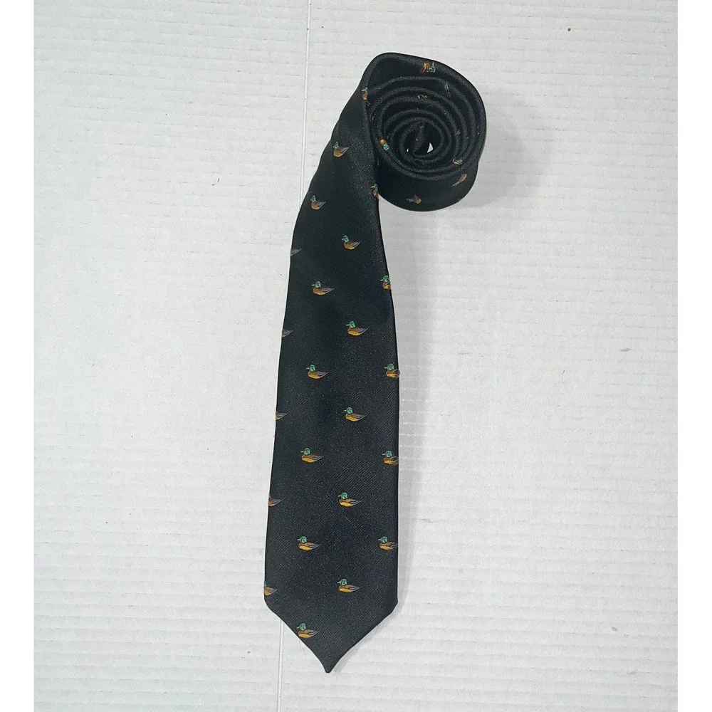 Resilio Necktie Mens Black Mallard Duck Pattern Silk Blend Wildlife Animal Print